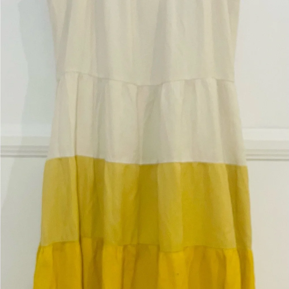 moodie yellow cream